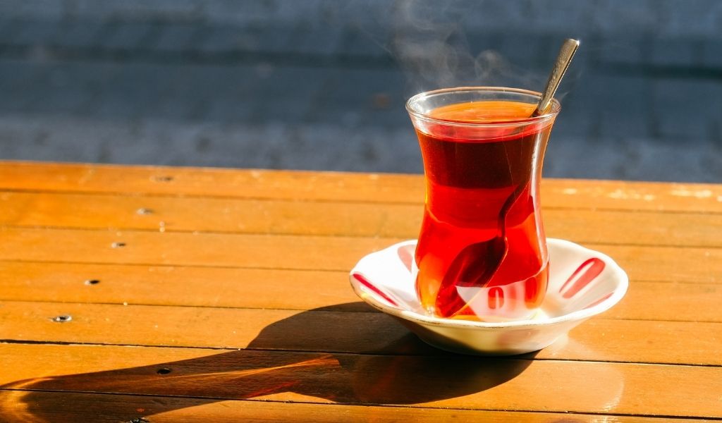 siyah çay demleme